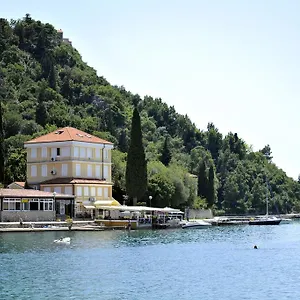 https://bedbreakfast-villa-eva.primorje-gorskikotar.com